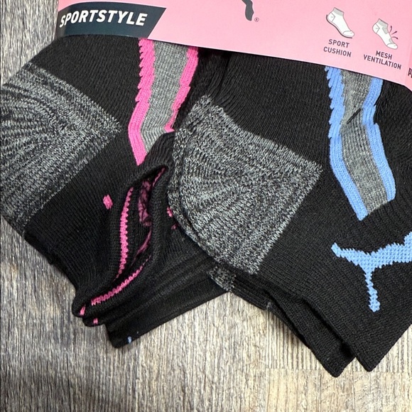 6 pairs Puma girls Athletic Socks - Black with Green and Blue Stripes - Picture 5 of 6